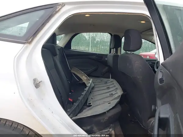 1FADP3E24JL277958 2018 FORD FOCUS - Image 8