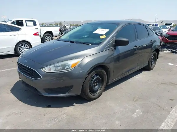 1FADP3E24JL293450 2018 FORD FOCUS - Image 2