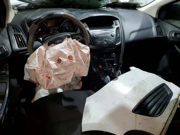 1FADP3E24JL304298 2018 FORD FOCUS - Image 8