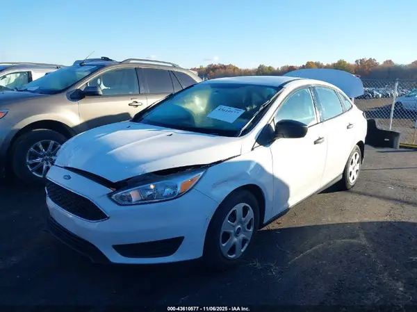 1FADP3E24JL309730 2018 FORD FOCUS - Image 2