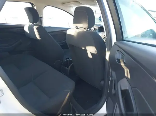 1FADP3E24JL309730 2018 FORD FOCUS - Image 8