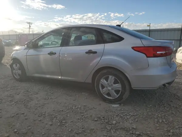 1FADP3E24JL312398 2018 FORD FOCUS - Image 2