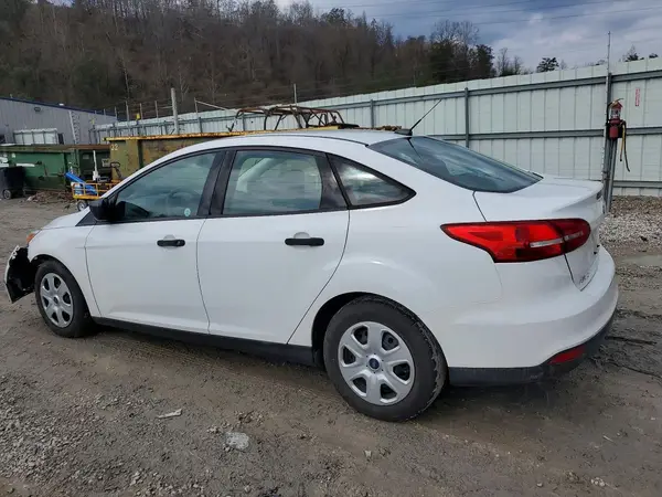 1FADP3E24JL326463 2018 FORD FOCUS - Image 2