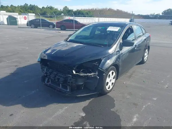 1FADP3E25GL201335 2016 FORD FOCUS - Image 2