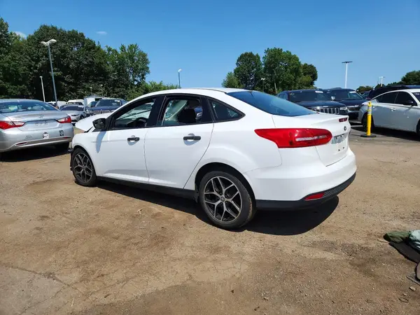 1FADP3E25GL228034 2016 FORD FOCUS - Image 2
