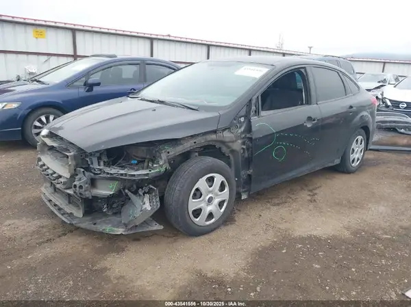 1FADP3E25GL268467 2016 FORD FOCUS - Image 2
