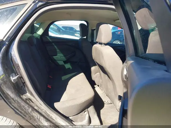 1FADP3E25GL324553 2016 FORD FOCUS - Image 8