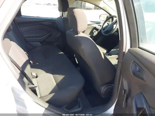 1FADP3E25GL356662 2016 FORD FOCUS - Image 8