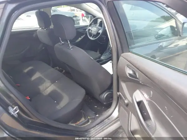 1FADP3E25GL367452 2016 FORD FOCUS - Image 8