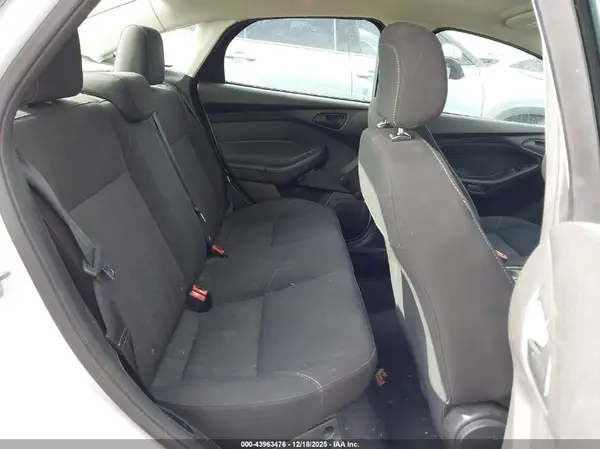 1FADP3E25GL383442 2016 FORD FOCUS - Image 8