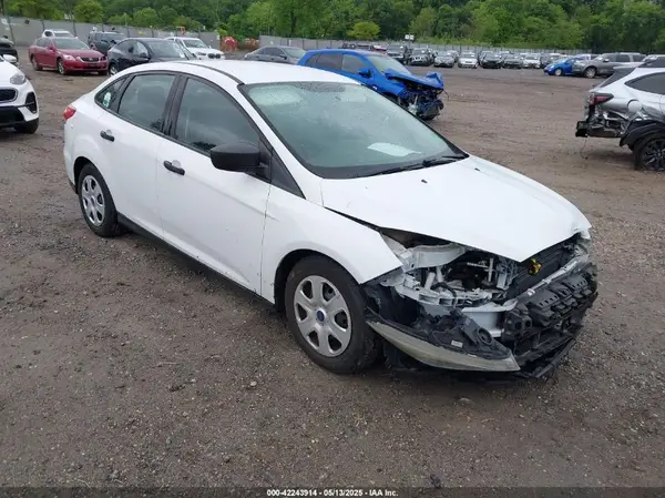 1FADP3E25GL385045 2016 FORD FOCUS - Image 1