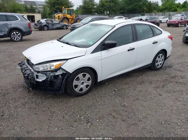 1FADP3E25GL385045 2016 FORD FOCUS - Image 2