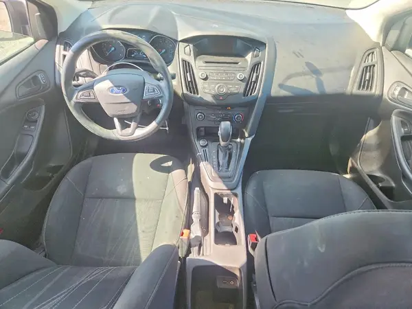 1FADP3E25HL209596 2017 FORD FOCUS - Image 8
