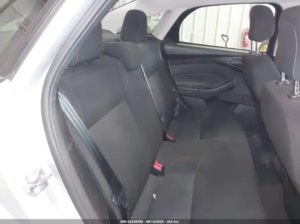 1FADP3E25HL222428 2017 FORD FOCUS - Image 8