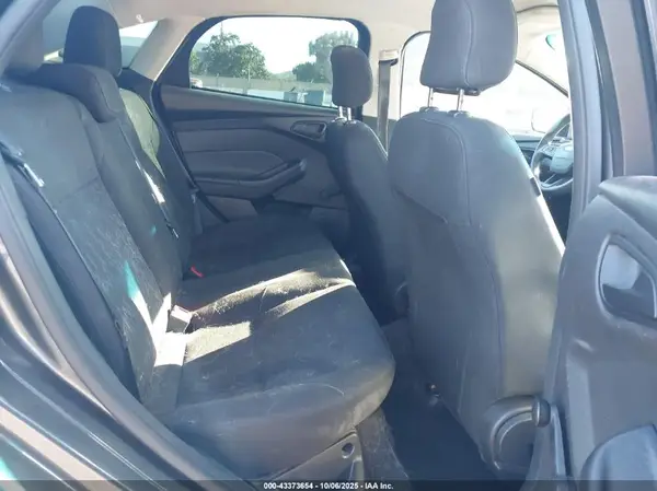 1FADP3E25HL255297 2017 FORD FOCUS - Image 8
