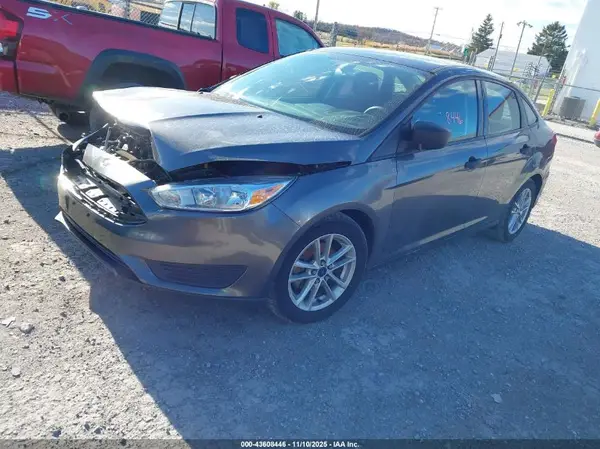 1FADP3E25HL270057 2017 FORD FOCUS - Image 2