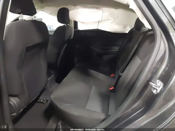 1FADP3E25HL275744 2017 FORD FOCUS - Image 8