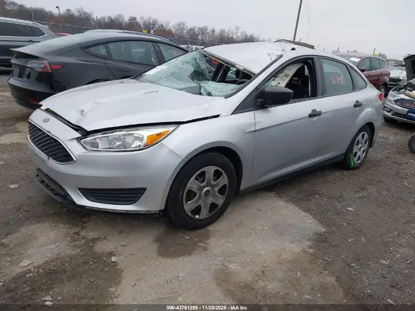 1FADP3E25HL293760 2017 FORD FOCUS - Image 2