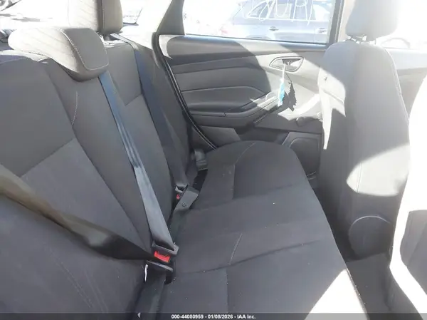 1FADP3E25HL311237 2017 FORD FOCUS - Image 8