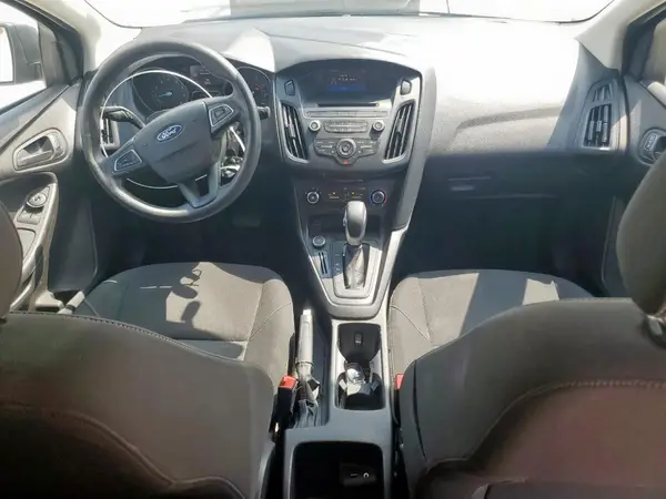 1FADP3E25HL313571 2017 FORD FOCUS - Image 8