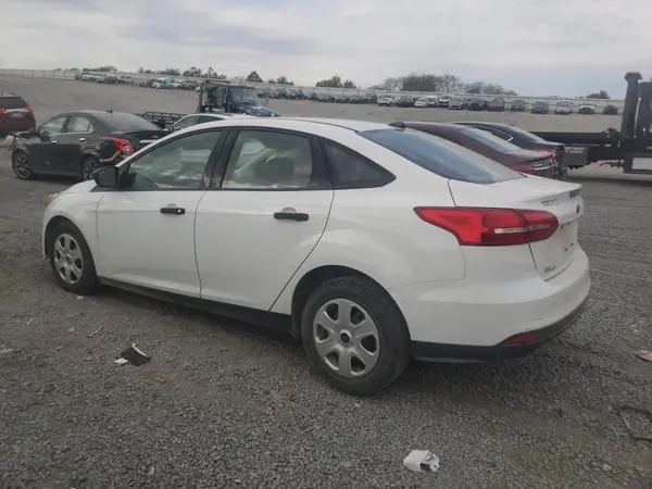 1FADP3E25HL340415 2017 FORD FOCUS - Image 2