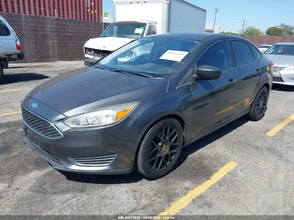 1FADP3E25HL348143 2017 FORD FOCUS - Image 2