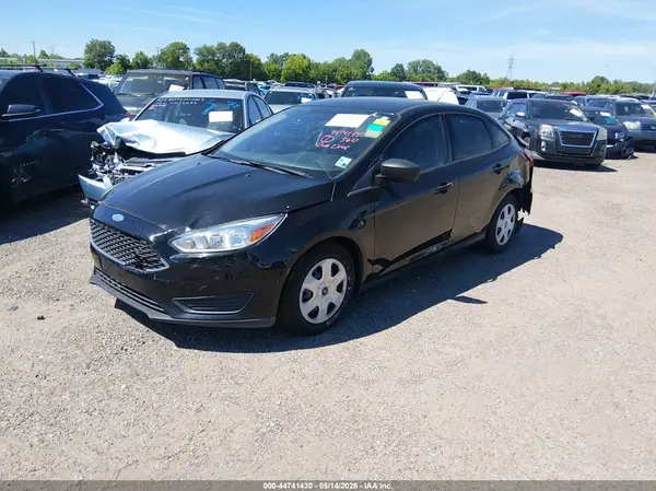 1FADP3E25JL204369 2018 FORD FOCUS - Image 2