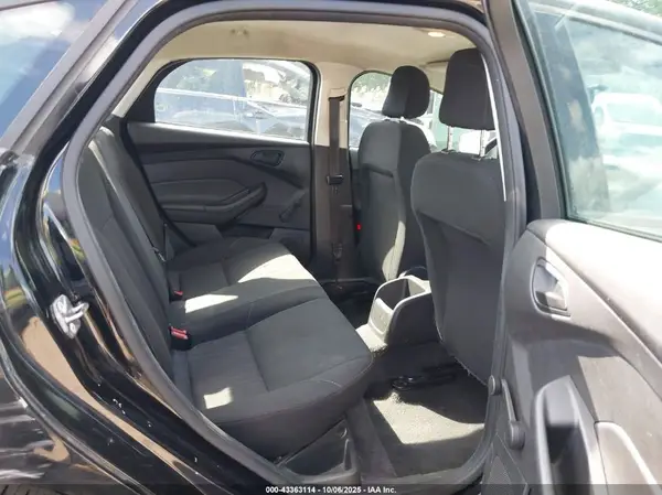 1FADP3E25JL209667 2018 FORD FOCUS - Image 8