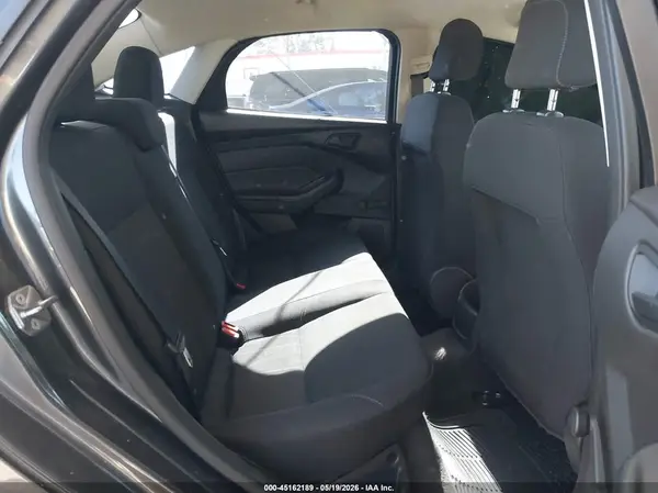 1FADP3E25JL260604 2018 FORD FOCUS - Image 8