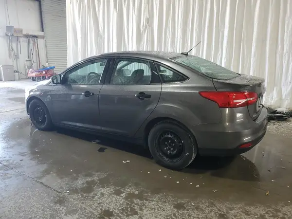 1FADP3E25JL264300 2018 FORD FOCUS - Image 2