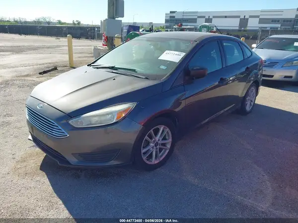1FADP3E25JL269822 2018 FORD FOCUS - Image 2