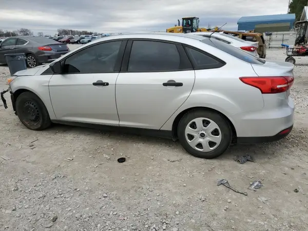 1FADP3E25JL275250 2018 FORD FOCUS - Image 2