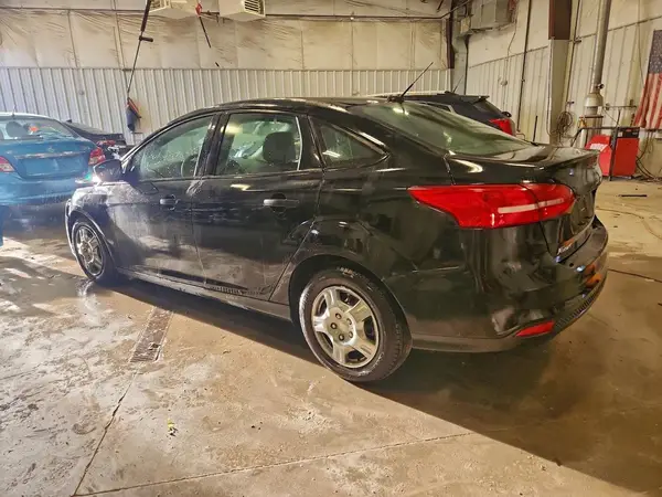 1FADP3E25JL291948 2018 FORD FOCUS - Image 2