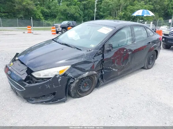 1FADP3E25JL299192 2018 FORD FOCUS - Image 2