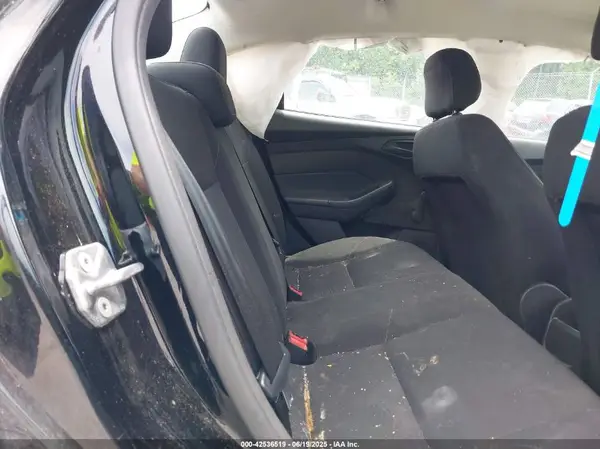 1FADP3E25JL299192 2018 FORD FOCUS - Image 8