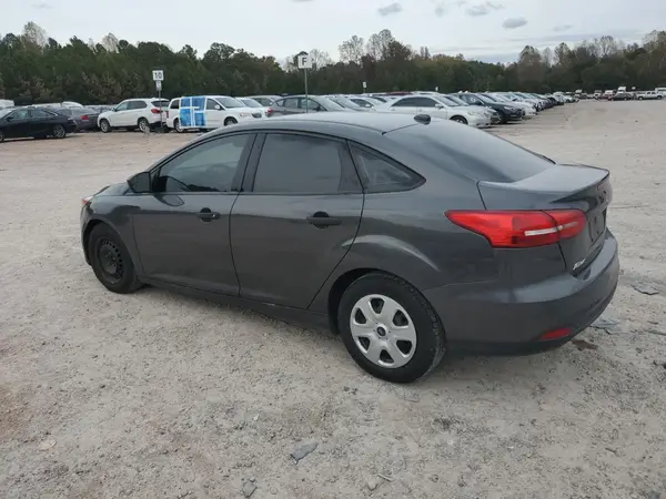 1FADP3E25JL304889 2018 FORD FOCUS - Image 2