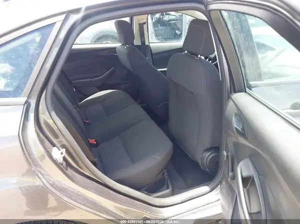 1FADP3E25JL311552 2018 FORD FOCUS - Image 8