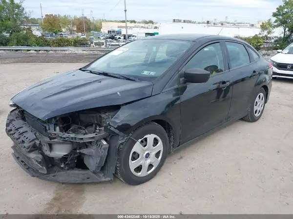 1FADP3E26GL200808 2016 FORD FOCUS - Image 2