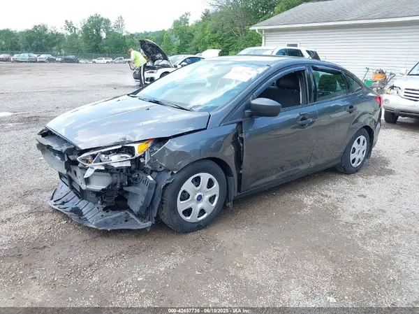 1FADP3E26GL207998 2016 FORD FOCUS - Image 2