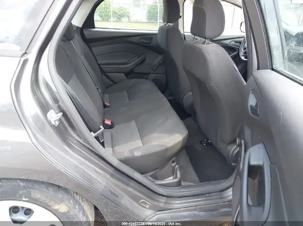 1FADP3E26GL207998 2016 FORD FOCUS - Image 8