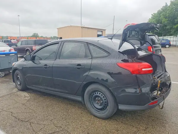 1FADP3E26GL229466 2016 FORD FOCUS - Image 2