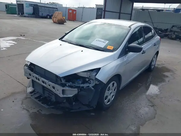 1FADP3E26GL245313 2016 FORD FOCUS - Image 2