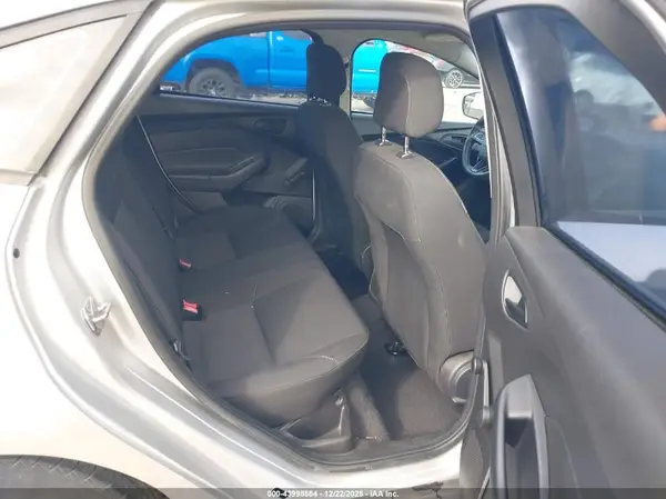 1FADP3E26GL245313 2016 FORD FOCUS - Image 8