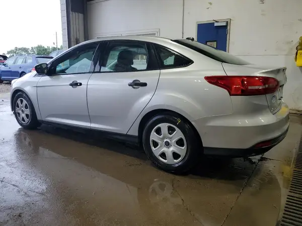 1FADP3E26GL289120 2016 FORD FOCUS - Image 2