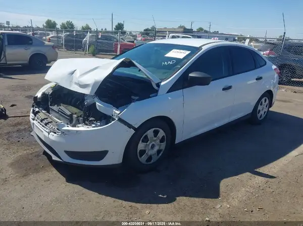 1FADP3E26GL295063 2016 FORD FOCUS - Image 2