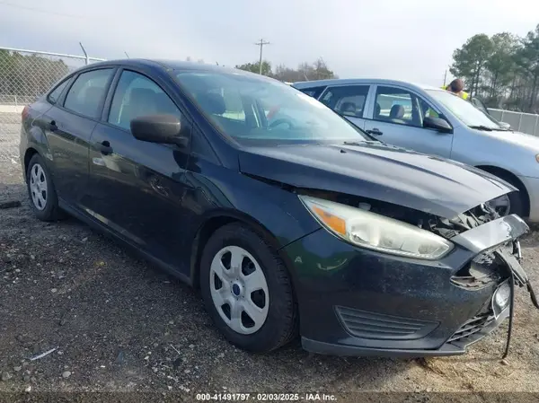 1FADP3E26GL304327 2016 FORD FOCUS - Image 1