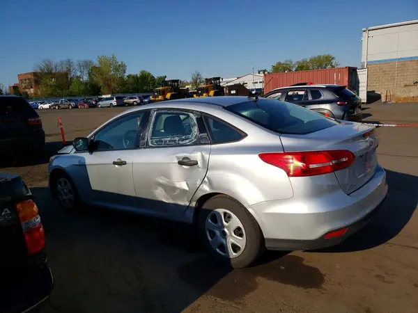 1FADP3E26GL352586 2016 FORD FOCUS - Image 2