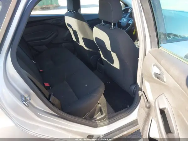 1FADP3E26GL353009 2016 FORD FOCUS - Image 8