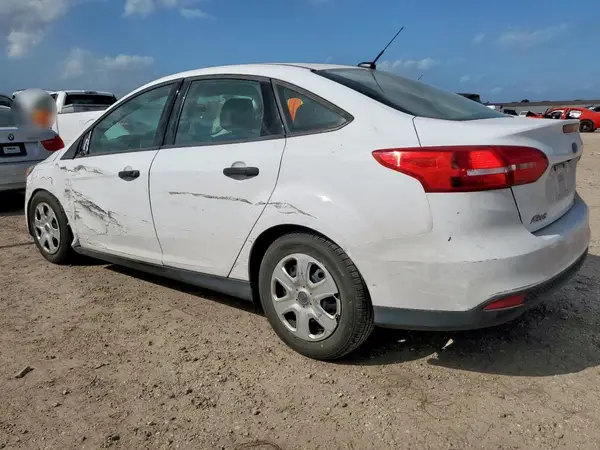 1FADP3E26GL358663 2016 FORD FOCUS - Image 2