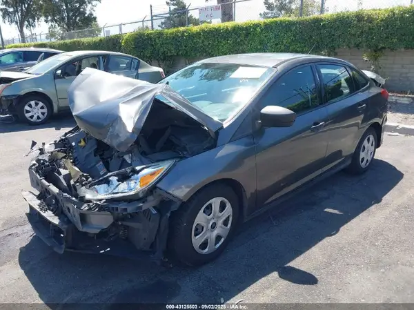 1FADP3E26GL362194 2016 FORD FOCUS - Image 2